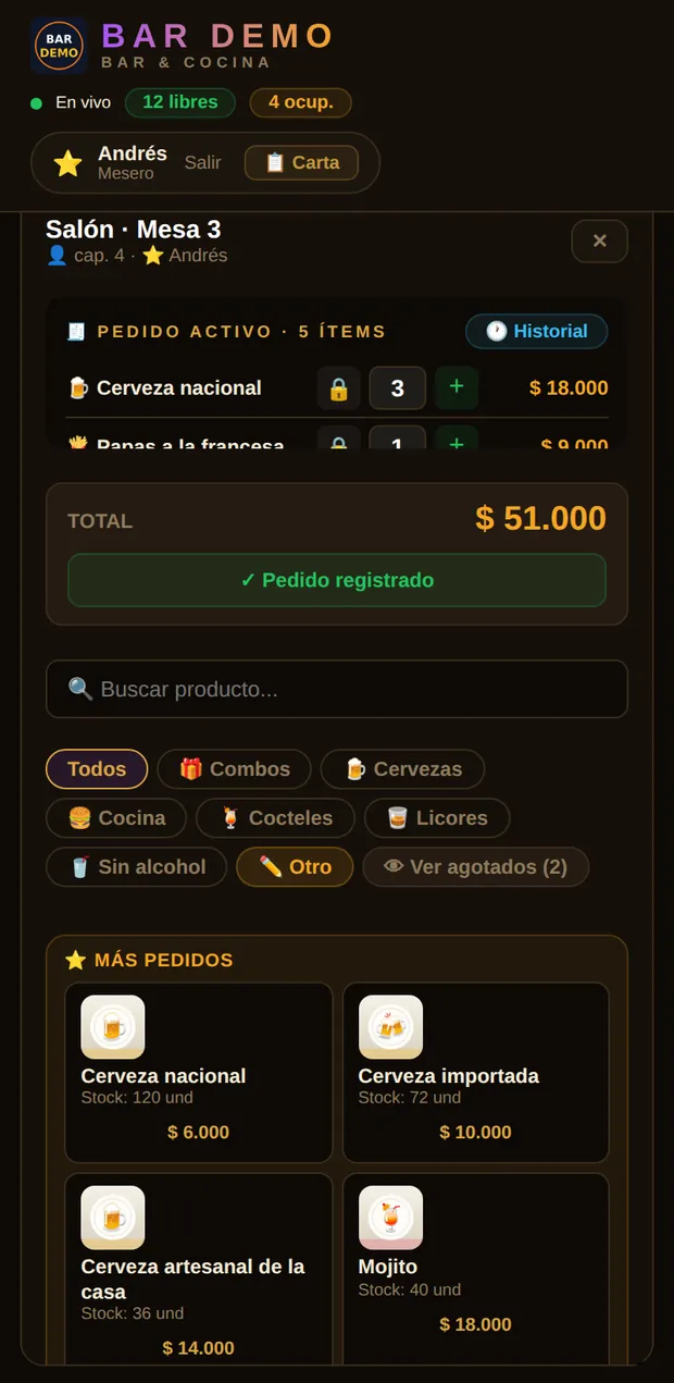 Toma del pedido en el celular del mesero: buscador, categorías y productos disponibles con su foto.